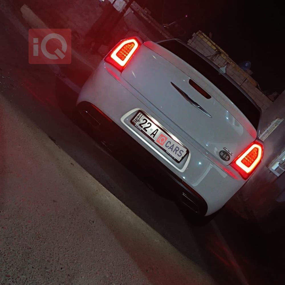 كرايسلر 300
